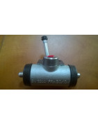 Cylinderek hamulcowy prawy Zetor 67112604