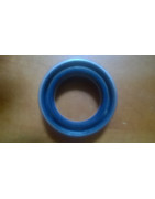 Uszczelniacz Zetor 30*44*14, 930188