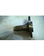 Wał koła tylnego C-330 50014100