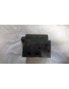 Korpus rozdzielacza C-385 88413110