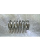 Sprężyna dociskowa sprzęgła C-385 80021087