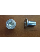 Wkręt pompy wtryskowej KN4-23-1, M8*16