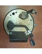 Zbiornik hydrauliczny układu kierowniczego 7009975M91