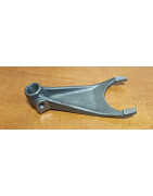 Widełki skrzyni biegów MF 897065M2