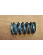 Sprężyna cięgła zaworu hamulcowego Ursus C-385 80235011