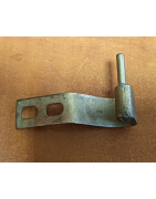 Zawiasa maski prawa Ursus C-385 83305080