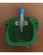 Poidło miskowe PM-2 żeliwne z zaworem dzielonym dla warchlaków POI-2088