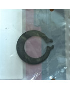 PIERŚCIEŃ ZABEZPIECZAJĄCY WAŁEK PRZEKŁADNI ROZWIEWACZA RAUCH KUHN R2152566