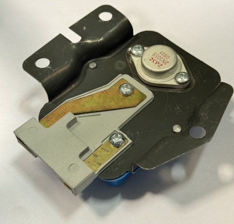 Regulator napięcia 24V RE-28 niebieski