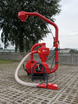 Przenośnik pneumatyczny ssąco-tłoczący T 449 z WPT ze sprzęgłem i wysypem składanym hydraulicznie