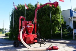 Przenośnik pneumatyczny ssąco-tłoczący T 480 z WPT ze sprzęgłem i wysypem składanym hydraulicznie